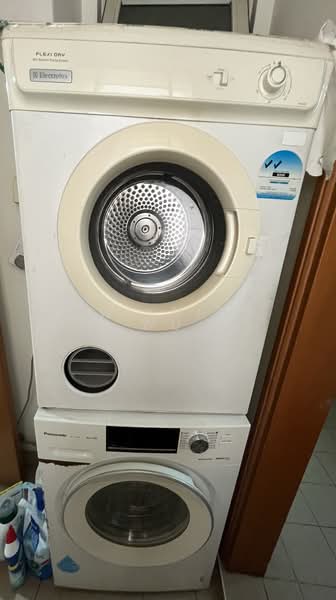 Queens, 10 Stirling Road, Room Rental, 120 sqft, Condominium For Rent, by Winnie Wu, 500076733 - PropertyGuru.com.sg