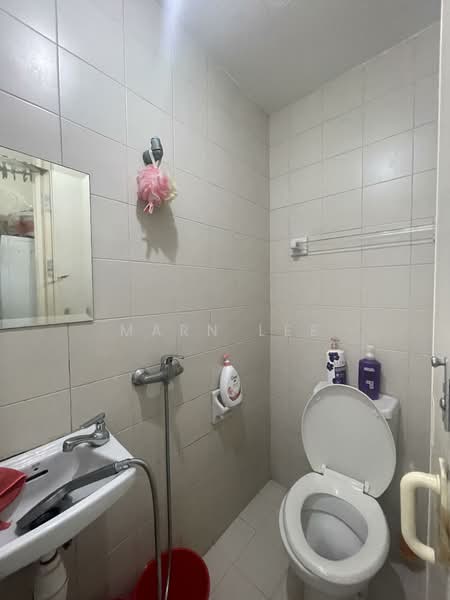 Water Place, 175 Tanjong Rhu Road, 3 Bedrooms, 1,281 sqft, Condominium For Rent, by Marn Lee, 500076742 - Bathroom - PropertyGuru.com.sg