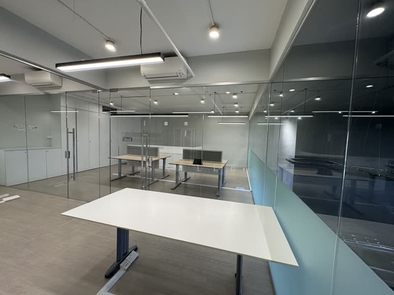 Vertex, 33 Ubi Avenue 3, Eunos / Geylang / Paya Lebar, 3,261 sqft, Light Industrial (B1) For Sale, by SK Lee, 500076743 - CommercialGuru.com.sg