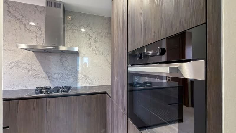 The Giverny Residences Condominium For Sale at S$ 10,679,000 | PropertyGuru Singapore - Kitchen