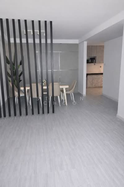 476 Segar Road HDB Flat For Sale at S$ 545,000 | PropertyGuru Singapore - Dining Room