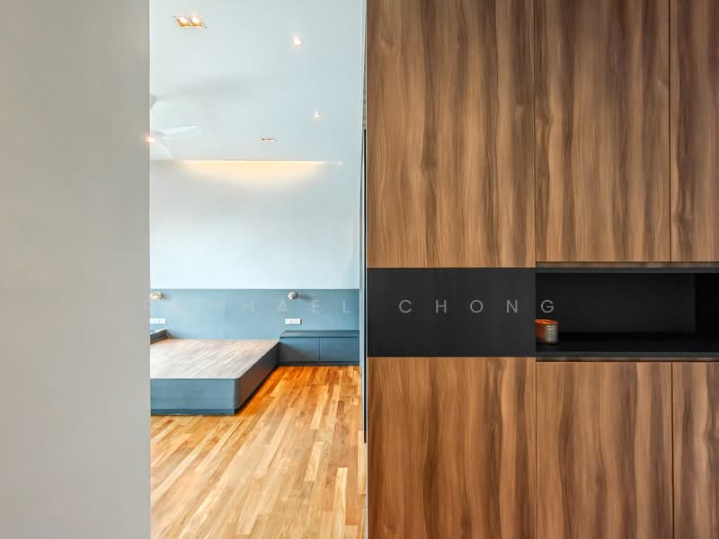 Harbour View Towers Condominium For Sale at S$ 3,300,000 | PropertyGuru Singapore - Master Bedroom