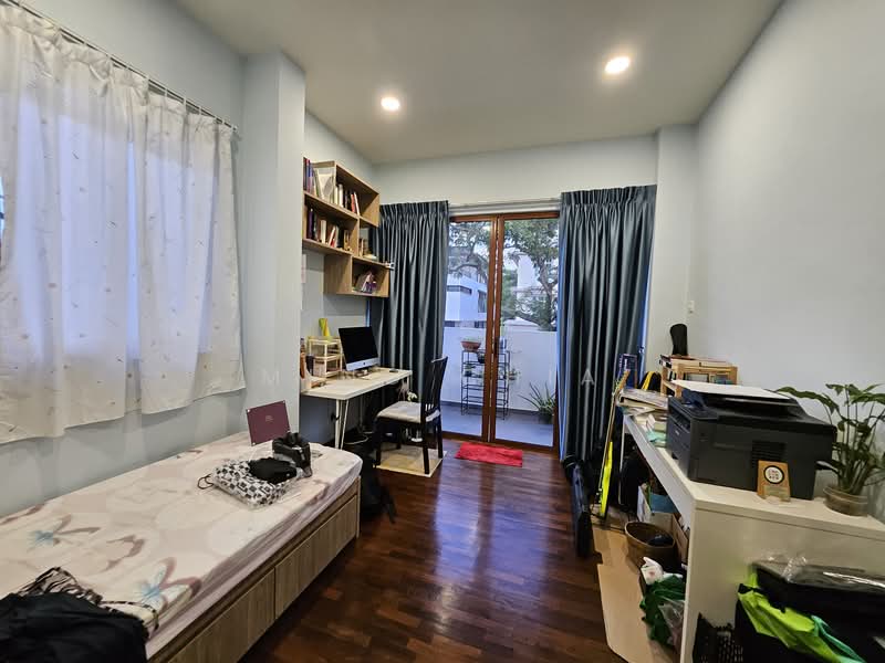 1km TaoNan! 3.5 Stry Semi-D Semi-Detached House For Sale at S$ 6,200,000 | PropertyGuru Singapore - Bedroom