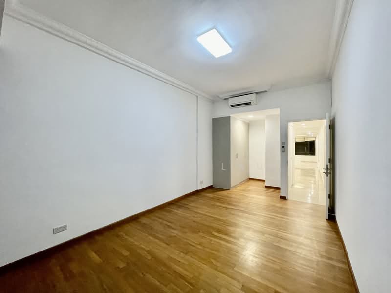 The Balmoral Condominium For Sale at S$ 6,200,000 | PropertyGuru Singapore - Interior