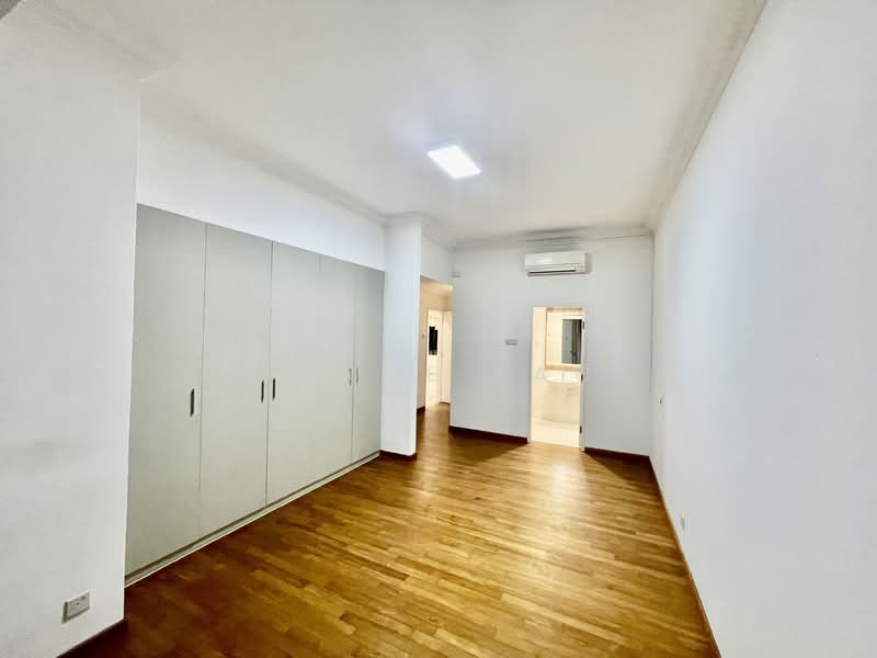 The Balmoral Condominium For Sale at S$ 6,200,000 | PropertyGuru Singapore - Interior