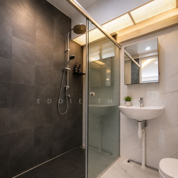 457 Yishun Street 41, 457 Yishun Street 41, 3 Bedrooms, 1,001 sqft, HDB Flat For Sale, by Eddie Tham, 500076807 - Common Bathroom - PropertyGuru.com.sg