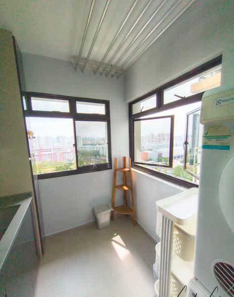 596D Ang Mo Kio Street 52, 596D Ang Mo Kio Street 52, 3 Bedrooms, 915 sqft, HDB Flat For Rent, by Luke Lim, 500076826 - Balcony - PropertyGuru.com.sg