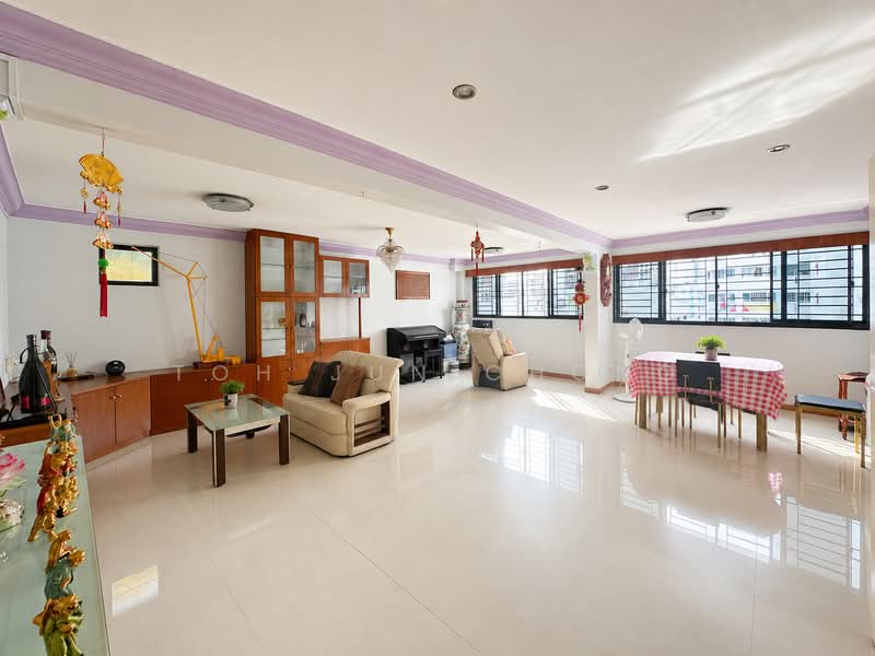 110 Gangsa Road, 110 Gangsa Road, 3 Bedrooms, 1,421 sqft, HDB Flat For Sale, by Toh Jun Chong, 500076833 - Living Room - PropertyGuru.com.sg