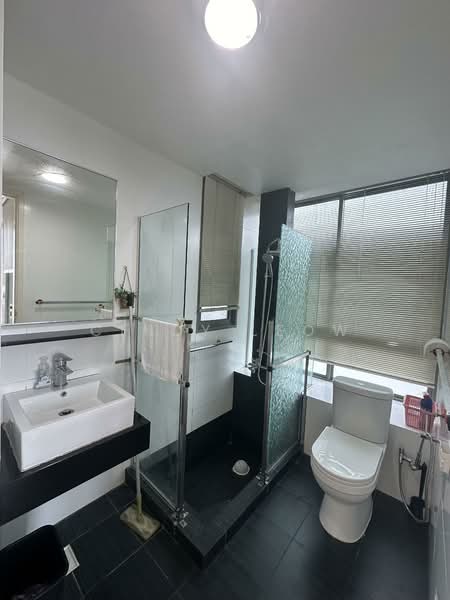 Newton Edge Condominium For Sale at S$ 1,280,000 | PropertyGuru Singapore