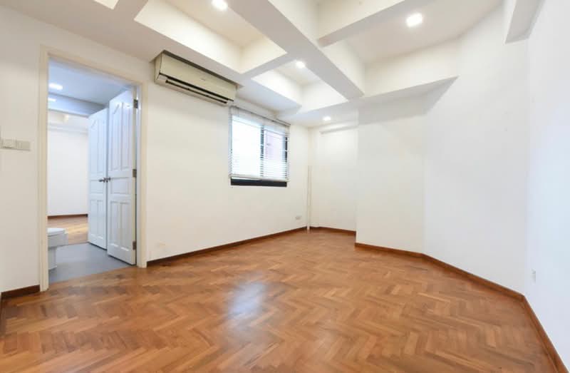 Leonie Gardens, 23 Leonie Hill, 5 Bedrooms, 3,600 sqft, Condominium For Rent, by LiLi Koh, 500076851 - Interior - PropertyGuru.com.sg