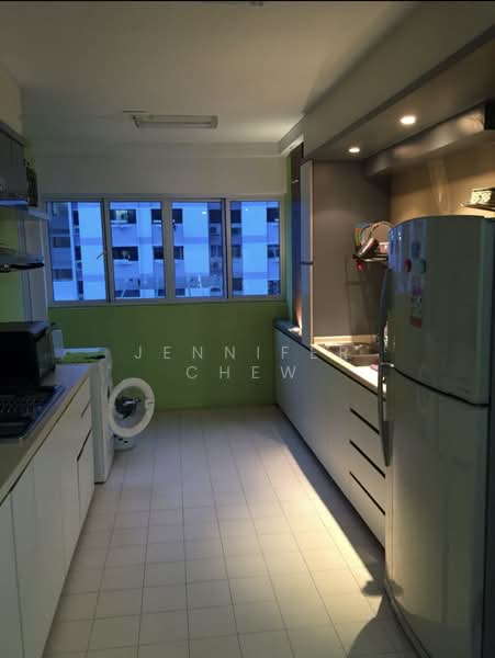 524 Ang Mo Kio Avenue 5, 524 Ang Mo Kio Avenue 5, 2 Bedrooms, 82 sqft, HDB Flat For Rent, by Jennifer Chew, 500076852 - Kitchen - PropertyGuru.com.sg