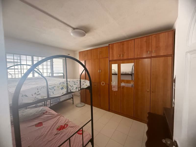 399 Yishun Avenue 6 HDB Flat For Sale at S$ 465,000 | PropertyGuru Singapore - Bedroom