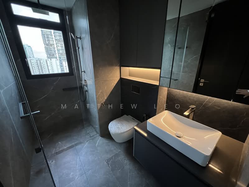 Irwell Hill Residences Condominium For Sale at S$ 2,050,000 | PropertyGuru Singapore - Bathroom