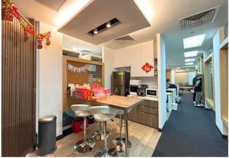 Alexandra Point, 438 Alexandra Road, 3,509 sqft, Office For Rent, by Sally Huang 黄文雅, 500076869 - Kitchen - CommercialGuru.com.sg