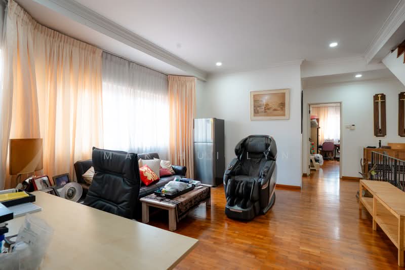 Classic 2.5 Storey Semi Detached in Opera Estate Semi-Detached House For Sale at S$ 7,000,000 | PropertyGuru Singapore