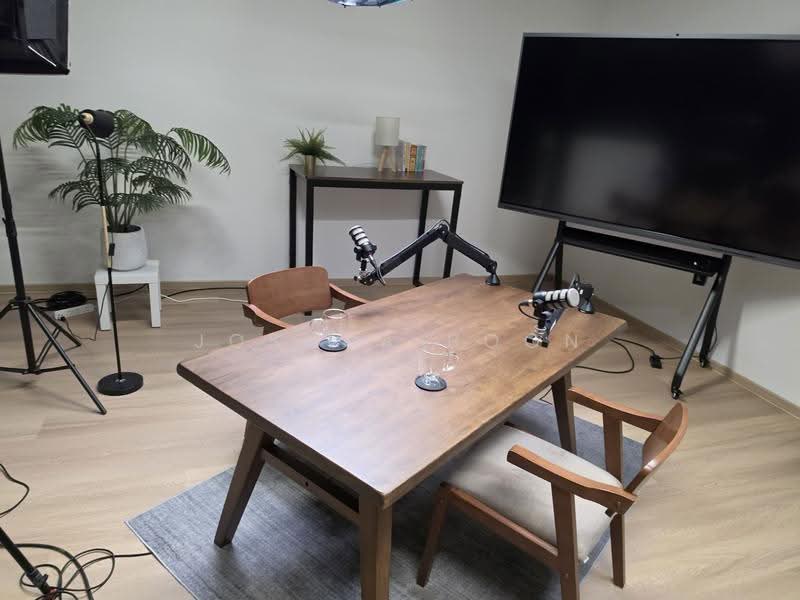 Unity Centre, 51 Bukit Batok Crescent, Dairy Farm / Bukit Panjang / Choa Chu Kang, 1,561 sqft, Light Industrial (B1) For Sale, by Joshua Boon, 500076882 - Interior - CommercialGuru.com.sg