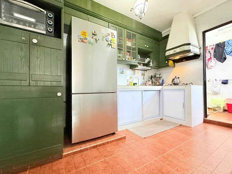 68 Redhill Close HDB Flat For Sale at S$ 1,290,000 | PropertyGuru Singapore - Kitchen