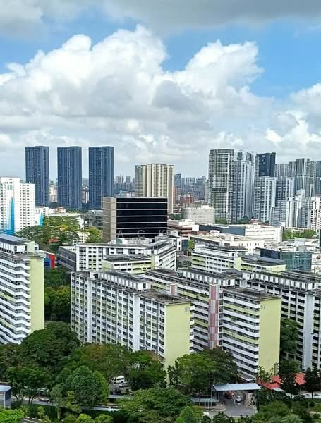 68 Redhill Close HDB Flat For Sale at S$ 1,290,000 | PropertyGuru Singapore - Exterior