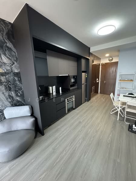 Foresque Residences Condominium For Sale at S$ 819,966 | PropertyGuru Singapore - Kitchen