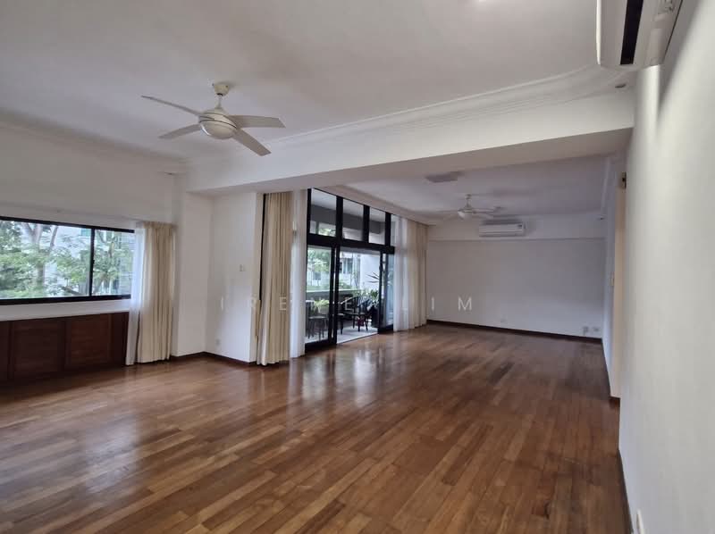 Village Tower, 35 Mount Sinai Rise, 4 Bedrooms, 2,600 sqft, Condominium For Rent, by Irene Lim, 500076933 - Living Room - PropertyGuru.com.sg