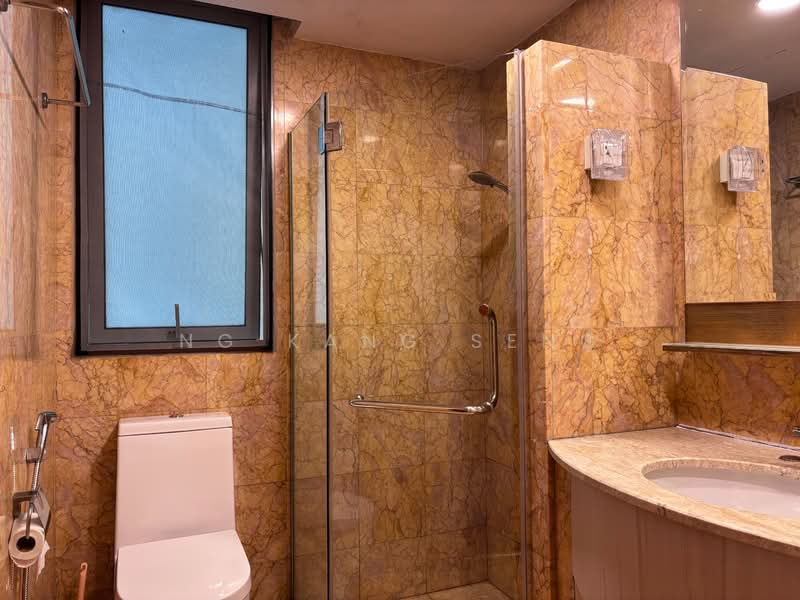 Rafflesia Condo, 31 Bishan Street 21, 3 Bedrooms, 1,217 sqft, Condominium For Rent, by Ng Kang Seng, 500076939 - Bathroom - PropertyGuru.com.sg