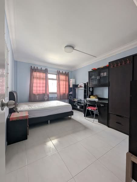 287A Jurong East Street 21, 287A Jurong East Street 21, 4 Bedrooms, 1,550 sqft, HDB Flat For Rent, by Toh Ghee Chuan, 500076942 - Bedroom - PropertyGuru.com.sg