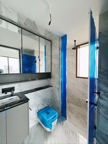 The Landmark, 173 Chin Swee Road, 2 Bedrooms, 764 sqft, Condominium For Rent, by Jian Yee Tan, 500076951 - Bathroom - PropertyGuru.com.sg