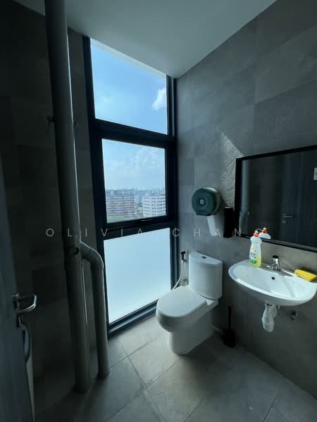 B1 MacTaggart Tai Seng, , 1,163 sqft, Light Industrial (B1) For Rent, by Olivia Chang, 500076961 - Bathroom - CommercialGuru.com.sg