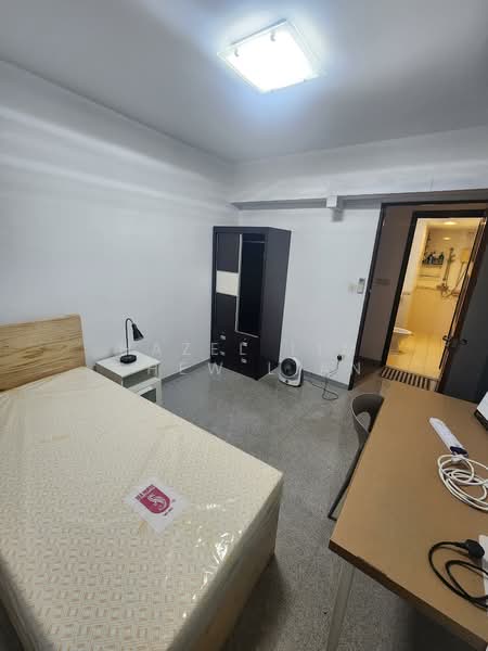 49 Strathmore Avenue, 49 Strathmore Avenue, Alexandra / Commonwealth, Room Rental, 120 sqft, HDB Flat For Rent, by Hazel Lim Chew Lian, 500076987 - Bedroom - PropertyGuru.com.sg