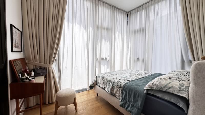 Cairnhill 16, 16 Cairnhill Rise, 2 Bedrooms, 775 sqft, Condominium For Rent, by Jacky Zhou, 500076992 - PropertyGuru.com.sg