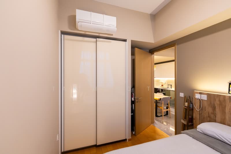 The Essence Condominium For Sale at S$ 1,350,000 | PropertyGuru Singapore - Bedroom