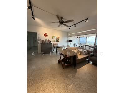 For Rent - Lakeview Estate