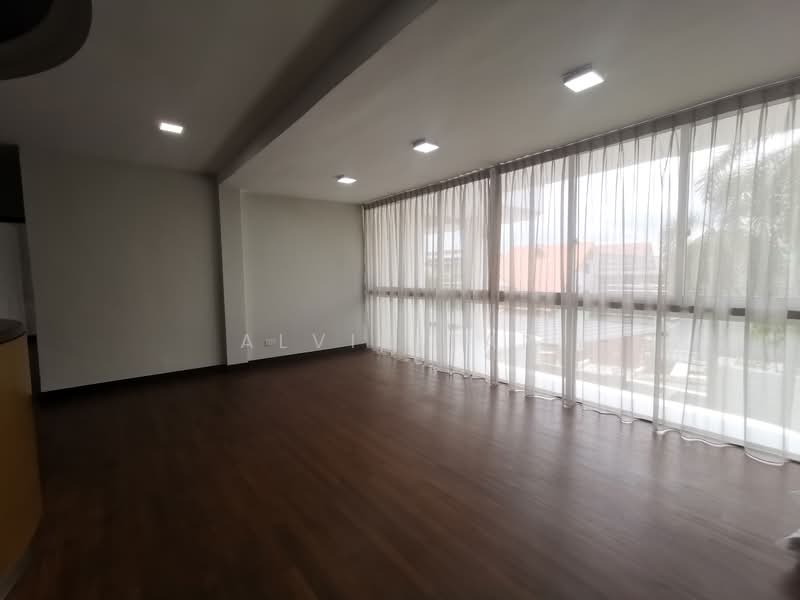 SIGLAP ROAD, , 7 Bedrooms, 9,152 sqft, Bungalow House For Rent, by Alvin Tan, 500077003 - Living Room - PropertyGuru.com.sg