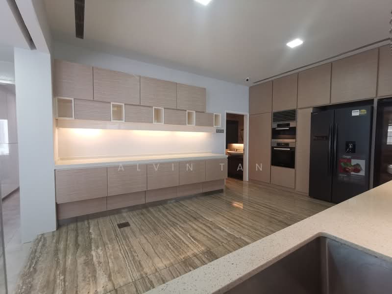 SIGLAP ROAD, , 7 Bedrooms, 9,152 sqft, Bungalow House For Rent, by Alvin Tan, 500077003 - Kitchen - PropertyGuru.com.sg