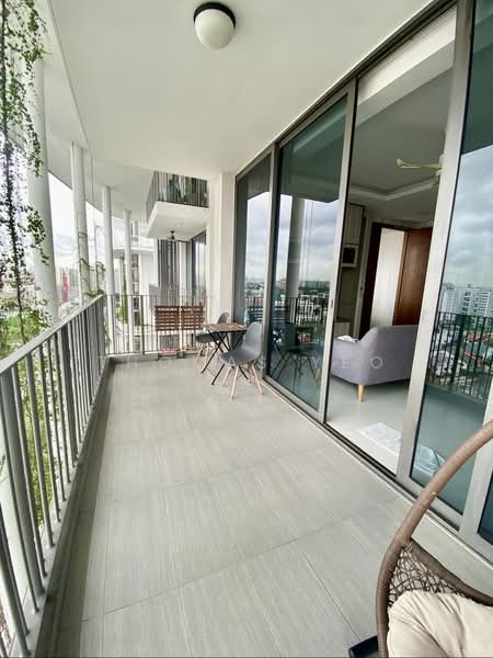 The Tembusu, 107 Tampines Road, 3 Bedrooms, 1,044 sqft, Condominium For Rent, by Thomas Yeo, 500077047 - Balcony - PropertyGuru.com.sg