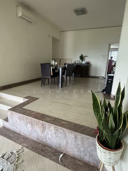 The Makena, 121 Meyer Road, 3 Bedrooms, 1,518 sqft, Condominium For Rent, by Shermeen Chow, 500077087 - Dining Room - PropertyGuru.com.sg