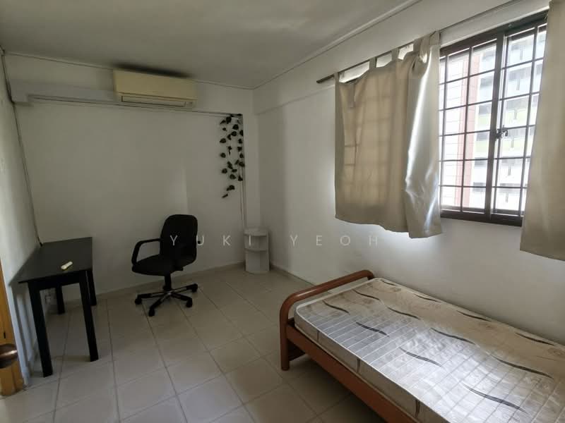205 Yishun Street 21, 205 Yishun Street 21, 3 Bedrooms, 1,044 sqft, HDB Flat For Rent, by Yuki Yeoh, 500077093 - Bedroom - PropertyGuru.com.sg