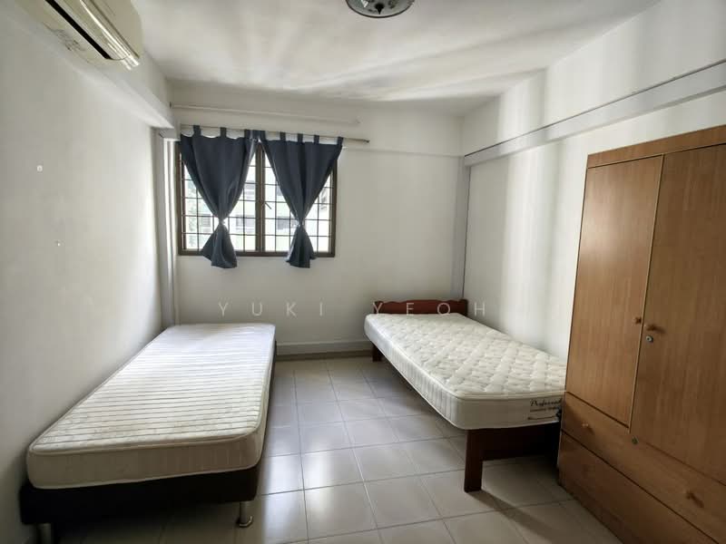 205 Yishun Street 21, 205 Yishun Street 21, 3 Bedrooms, 1,044 sqft, HDB Flat For Rent, by Yuki Yeoh, 500077093 - Bedroom - PropertyGuru.com.sg