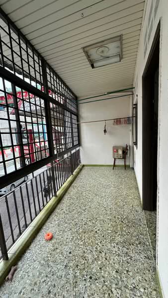 Shophouse/Residential/Retail/ at Sembawang Road Shophouse For Sale at S$ 4,950,000 | PropertyGuru Singapore - Balcony