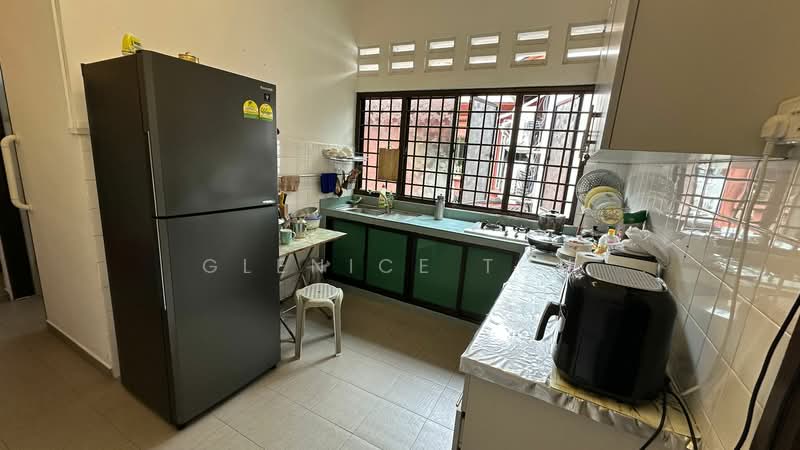 Shophouse/Residential/Retail/ at Sembawang Road Shophouse For Sale at S$ 4,950,000 | PropertyGuru Singapore - Kitchen