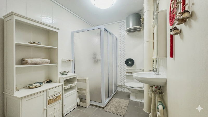 108 Jalan Rajah, 108 Jalan Rajah, 3 Bedrooms, 1,593 sqft, HDB Flat For Sale, by Daryl Tan, 500077102 - Master Bathroom - PropertyGuru.com.sg