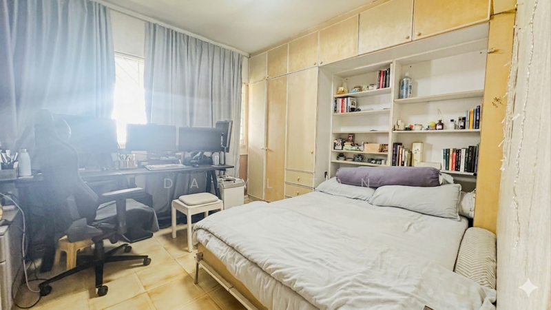 108 Jalan Rajah, 108 Jalan Rajah, 3 Bedrooms, 1,593 sqft, HDB Flat For Sale, by Daryl Tan, 500077102 - Bedroom 3 - PropertyGuru.com.sg