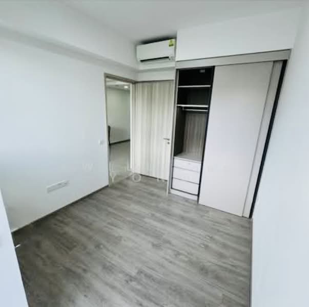 Sengkang Grand Residences Condominium For Sale at S$ 1,100,000 | PropertyGuru Singapore - Bedroom