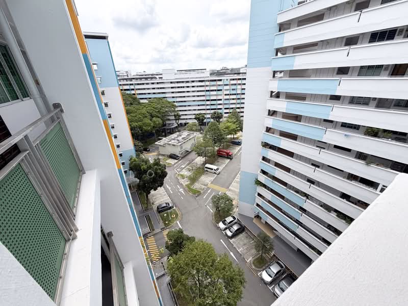 239 Serangoon Avenue 2 HDB Flat For Sale at S$ 720,000 | PropertyGuru Singapore - Exterior