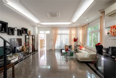 For Sale - 2.5 sty semi-detached in D15!