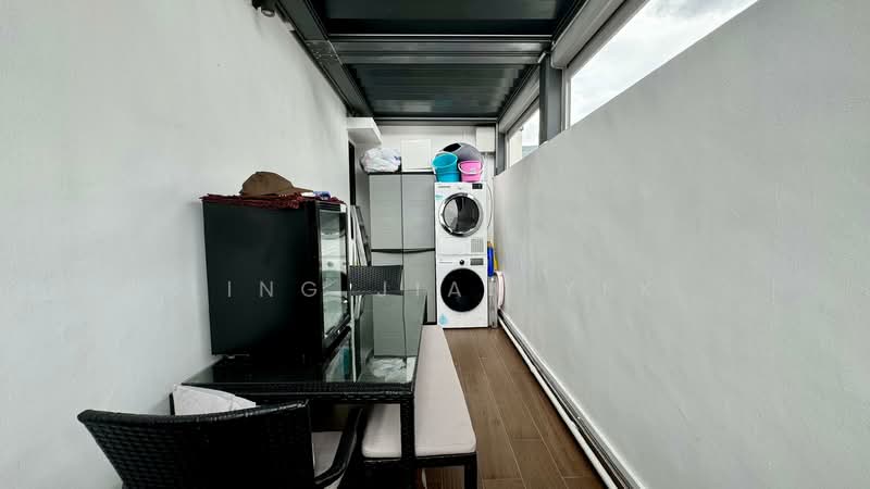 Spazio @ Kovan Condominium For Sale at S$ 1,899,999 | PropertyGuru Singapore - Balcony