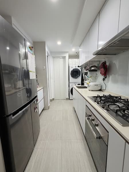 Rivercove Residences EC Condominium For Sale at S$ 1,650,000 | PropertyGuru Singapore - Kitchen