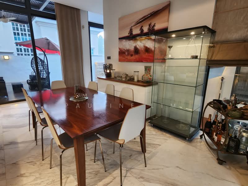32 Cotswold Close Detached House For Sale at S$ 10,880,000 | PropertyGuru Singapore - Dining Room