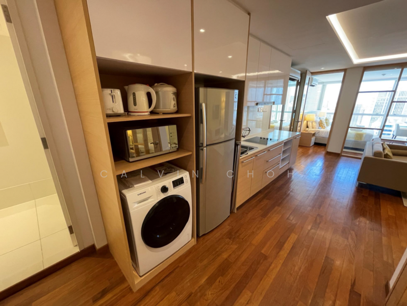 One North Bridge, 1 North Bridge Road, 2 Bedrooms, 885 sqft, Apartment For Rent, by Calvin Choh, 500077146 - Kitchen - PropertyGuru.com.sg