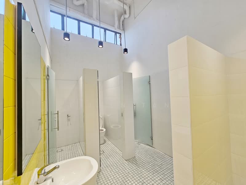 Halcyon 1, 39A Jalan Pemimpin, Ang Mo Kio / Bishan / Thomson, 2,587 sqft, Light Industrial (B1) For Rent, by Eileen Tan, 500077157 - Bathroom - CommercialGuru.com.sg